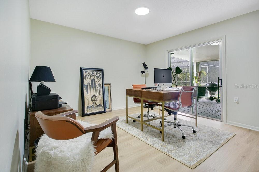 Image 19 of 32 For 5867 Cove Drive