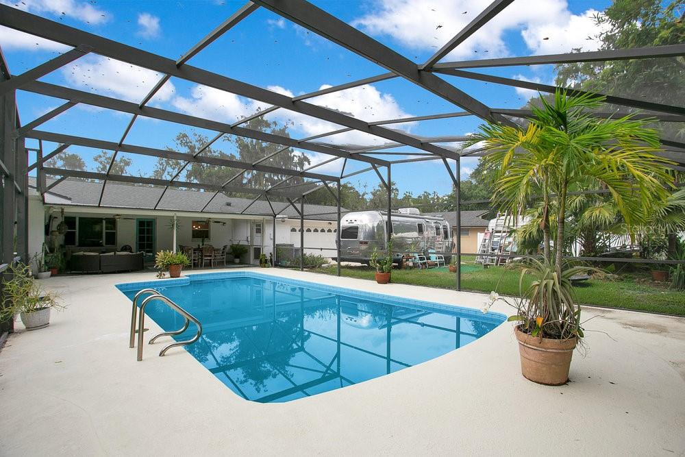 Image 23 of 32 For 5867 Cove Drive