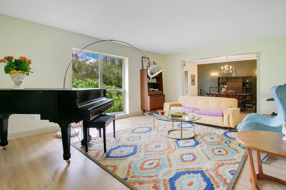 Image 3 of 32 For 5867 Cove Drive