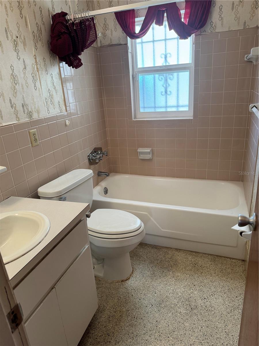 Image 15 of 22 For 4850 Betty Sue Terrace