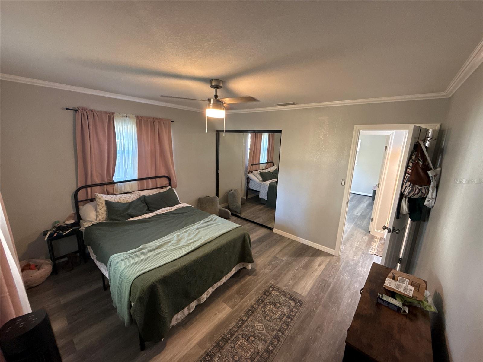 Image 21 of 70 For 903 Harbor Terrace