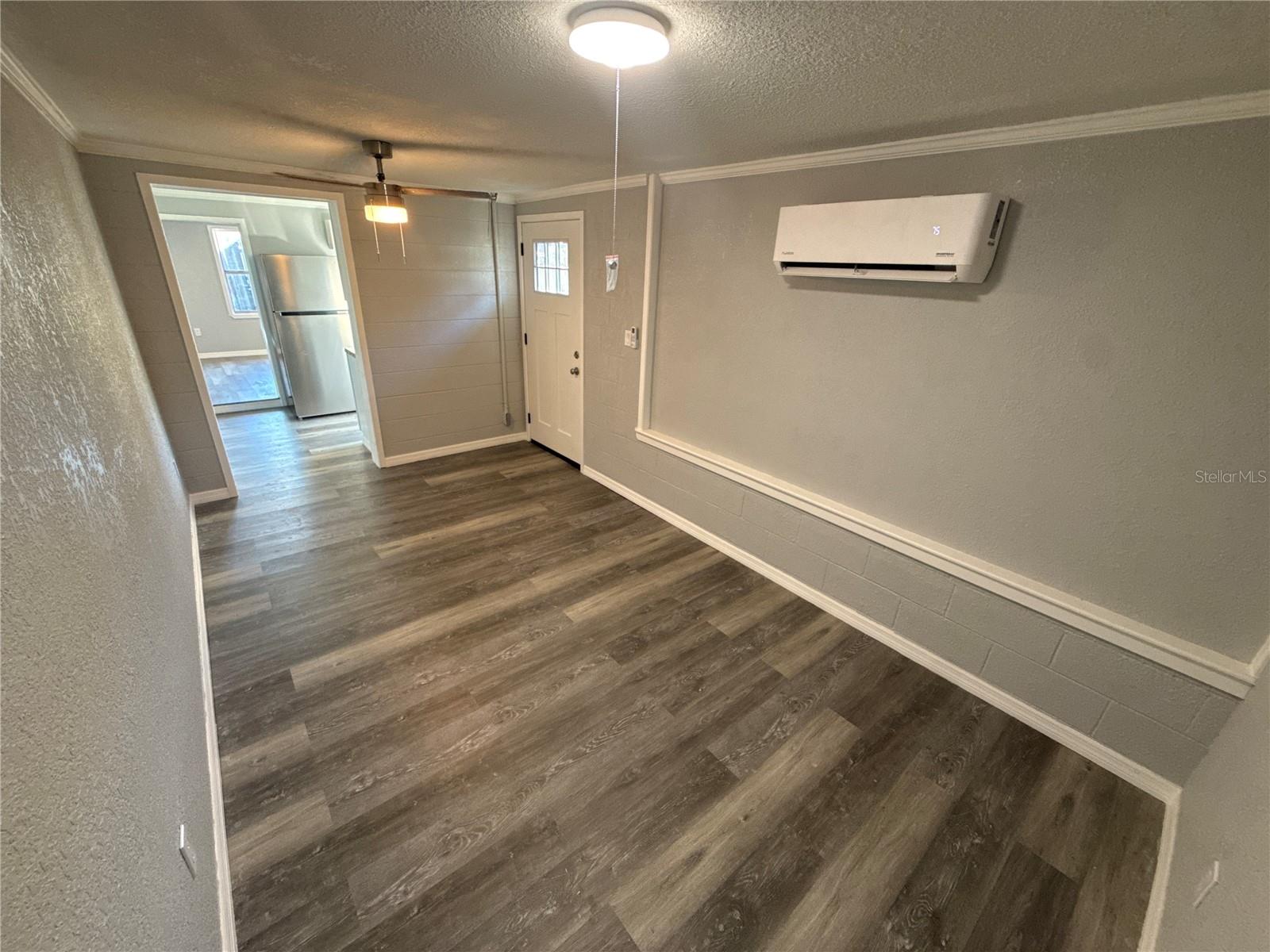 Image 39 of 70 For 903 Harbor Terrace