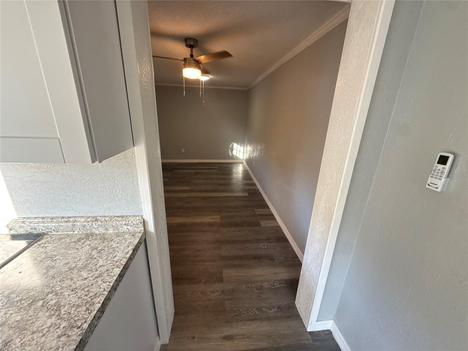 Image 43 of 70 For 903 Harbor Terrace