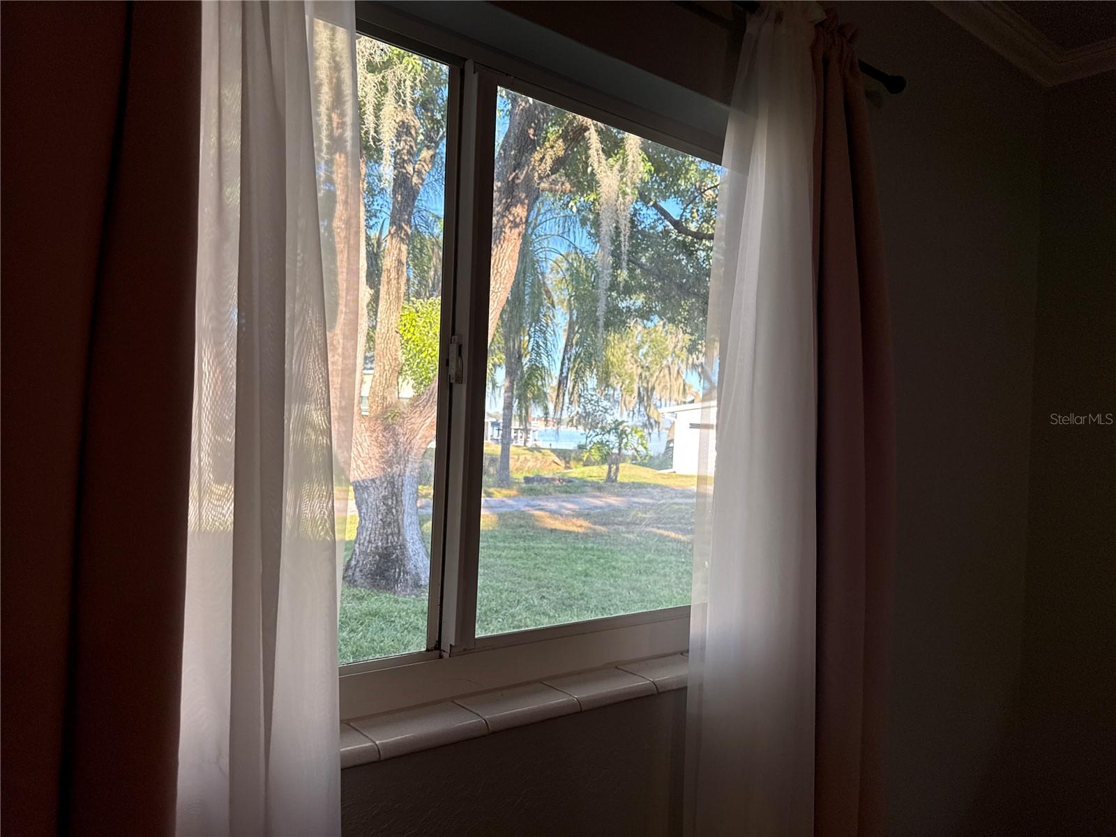 Image 53 of 70 For 903 Harbor Terrace