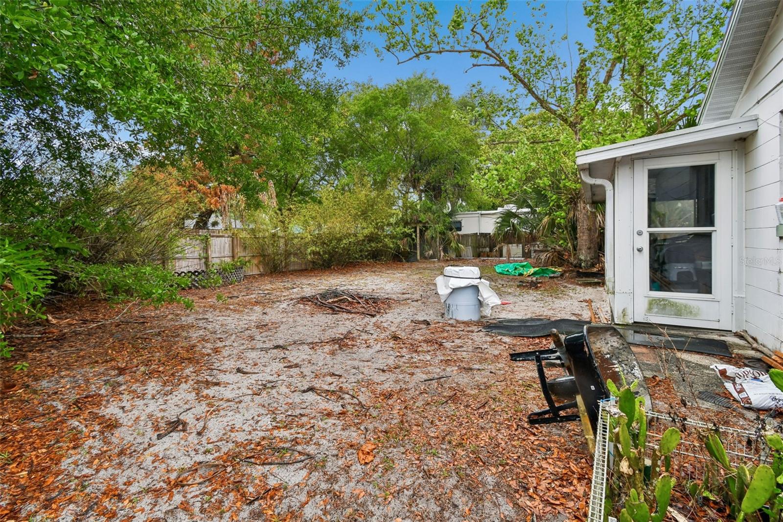 Image 26 of 42 For 2321 Arbor Court