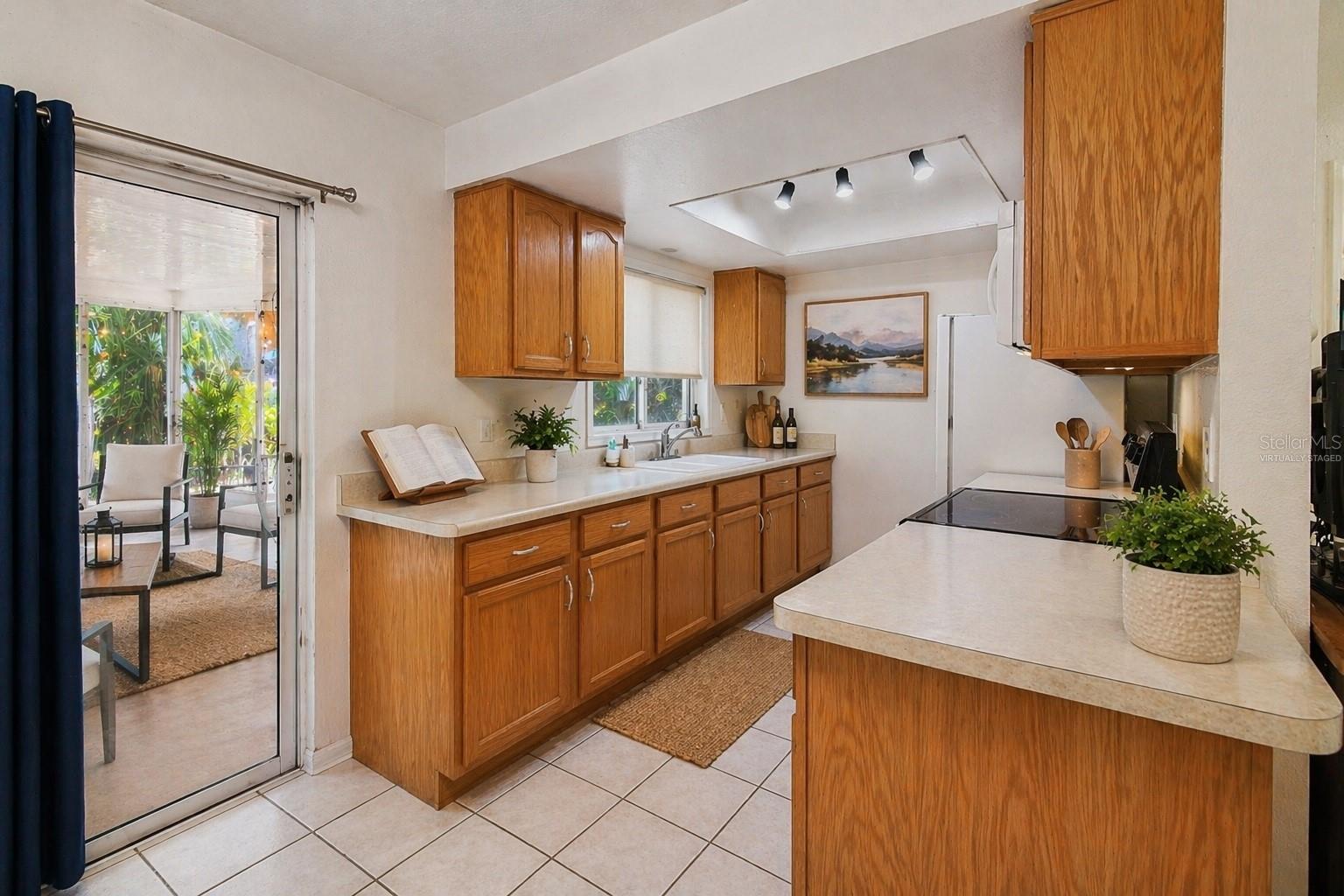 Image 5 of 42 For 2321 Arbor Court