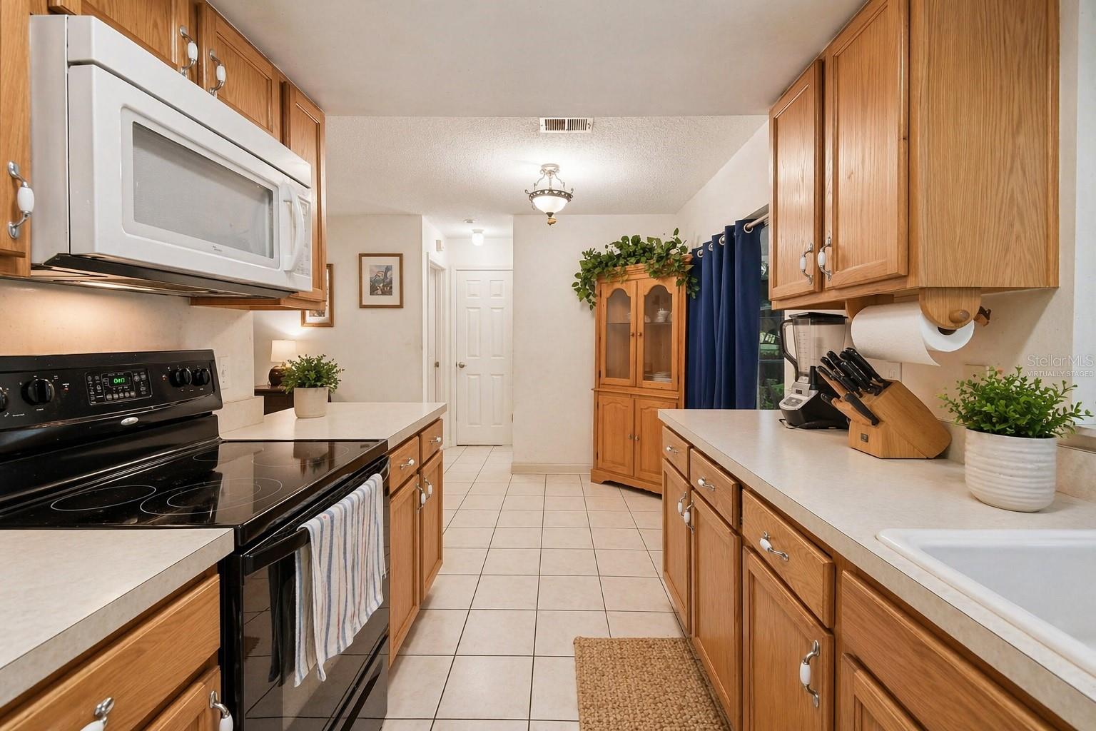 Image 9 of 42 For 2321 Arbor Court