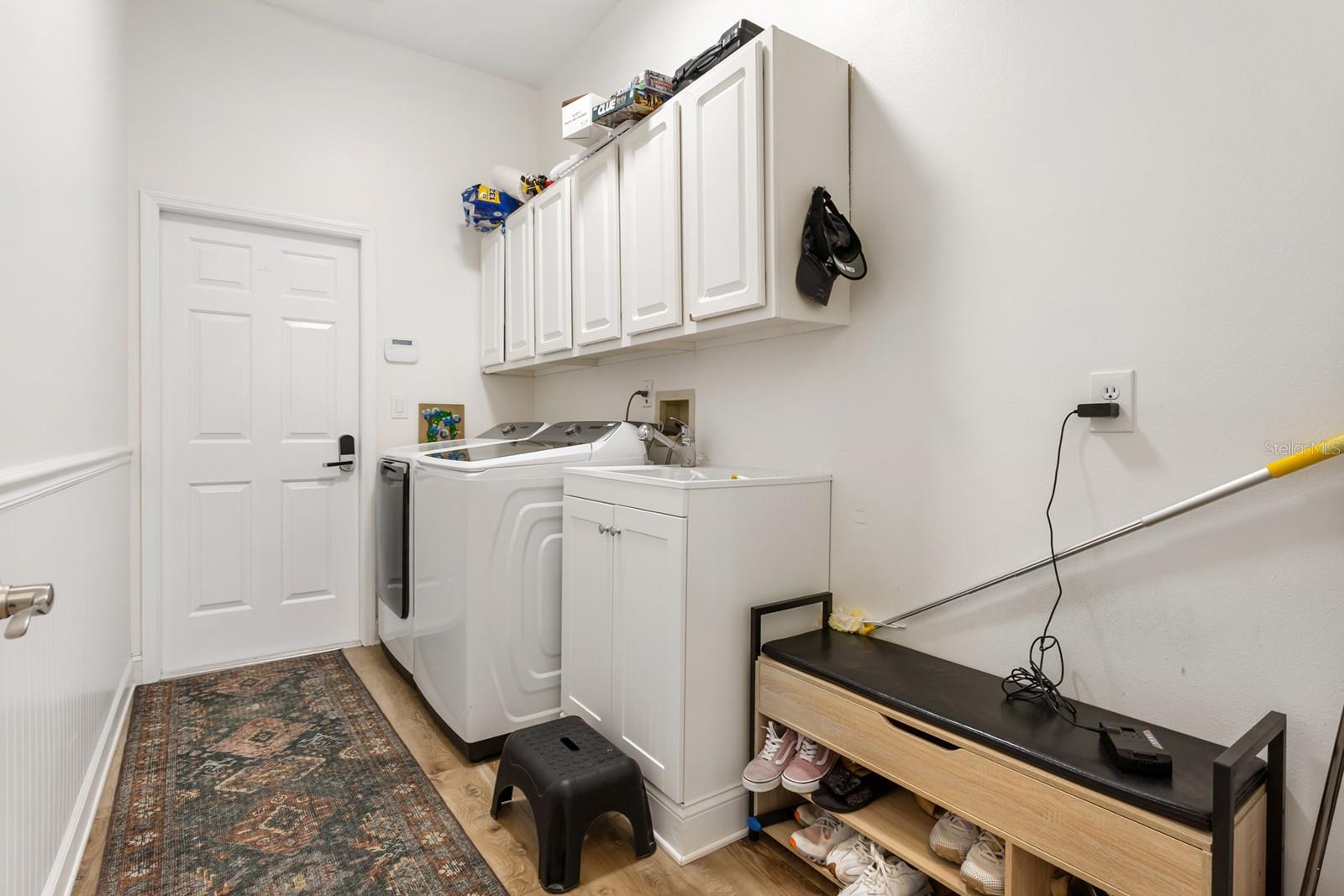 Image 32 of 40 For 860 Preserve Terrace