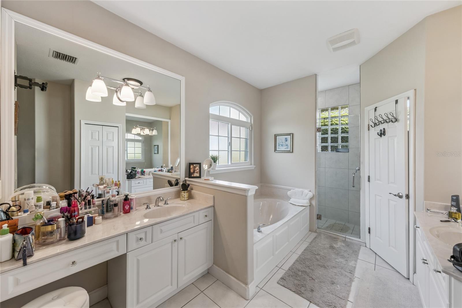 Image 12 of 43 For 1566 Westover Loop