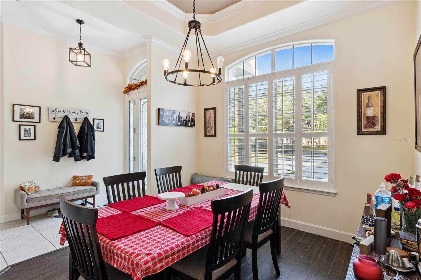 Image 2 of 43 For 1566 Westover Loop