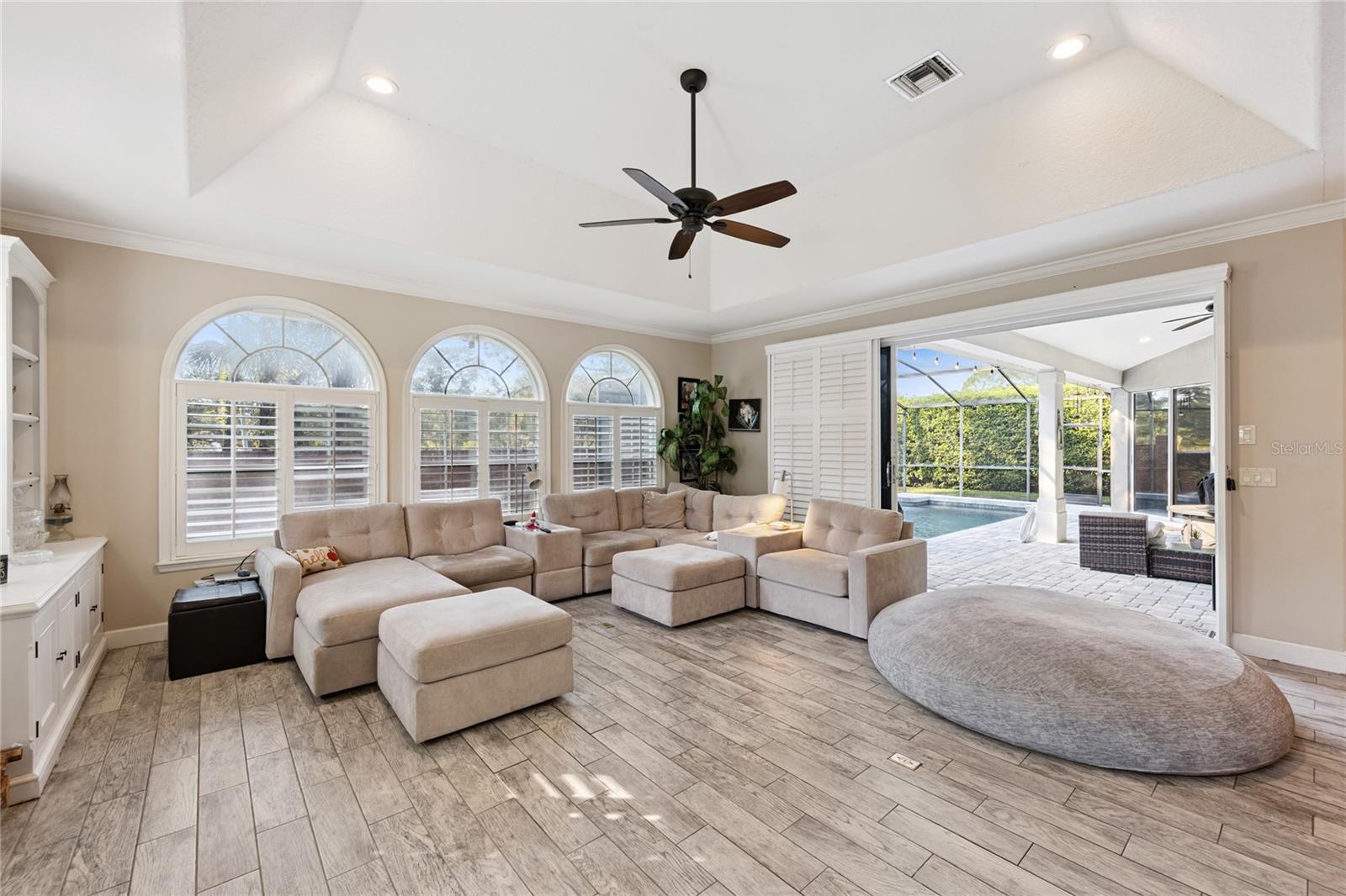 Image 4 of 43 For 1566 Westover Loop