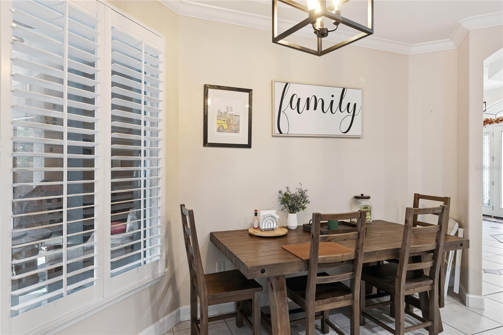 Image 6 of 43 For 1566 Westover Loop