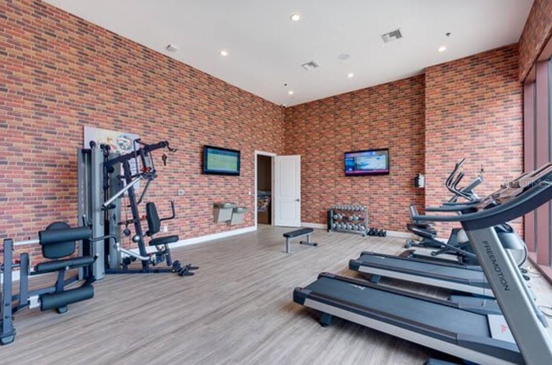 Image 40 of 45 For 3228 Brasilia Avenue