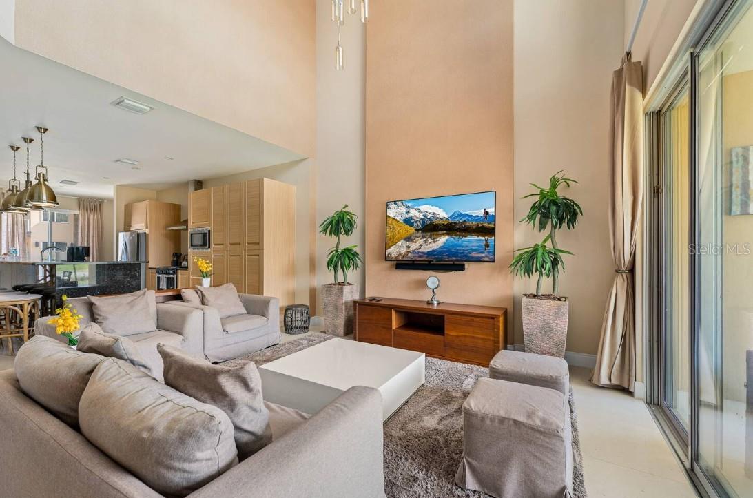 Image 7 of 45 For 3228 Brasilia Avenue