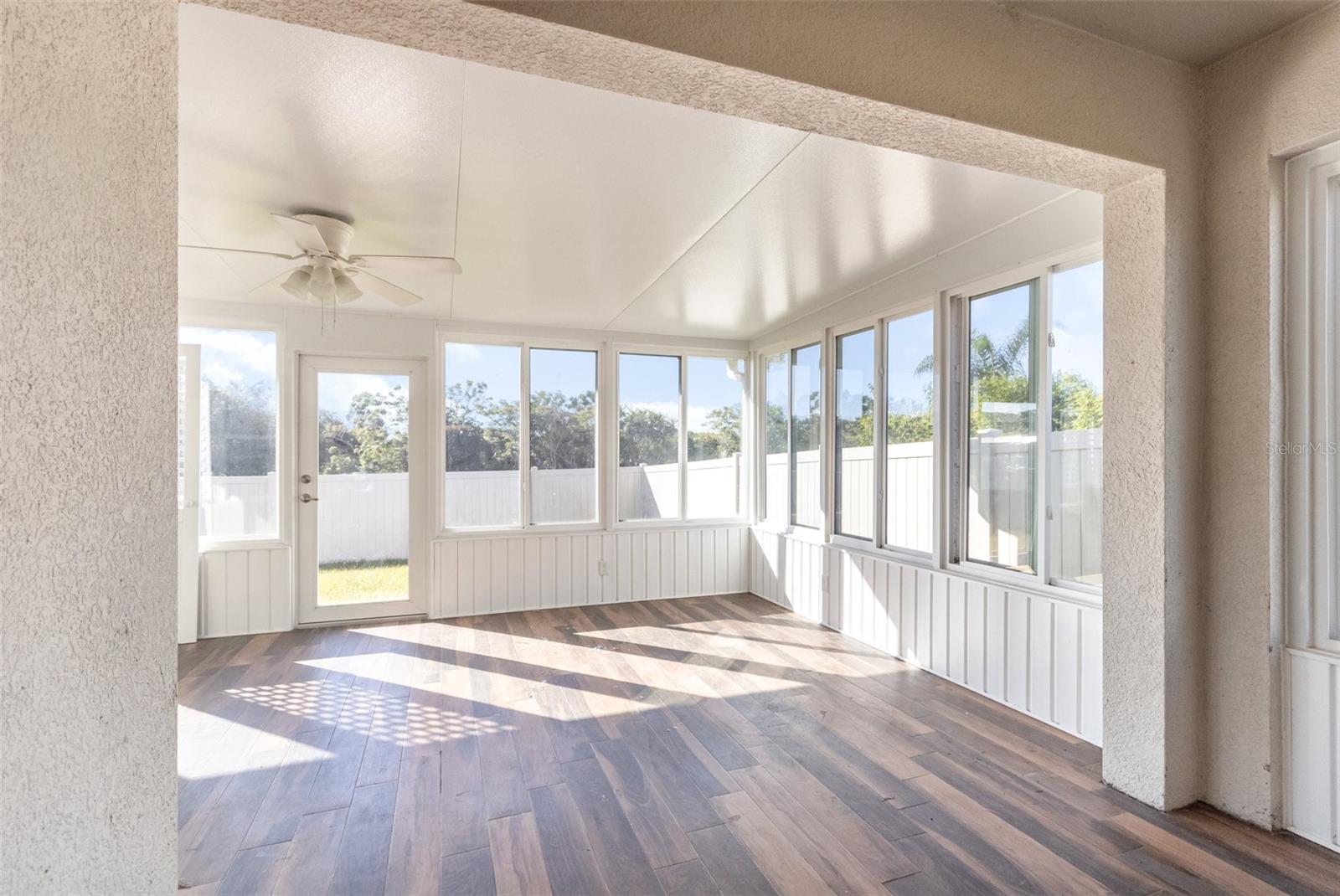 Image 28 of 42 For 6664 Coral Berry Drive