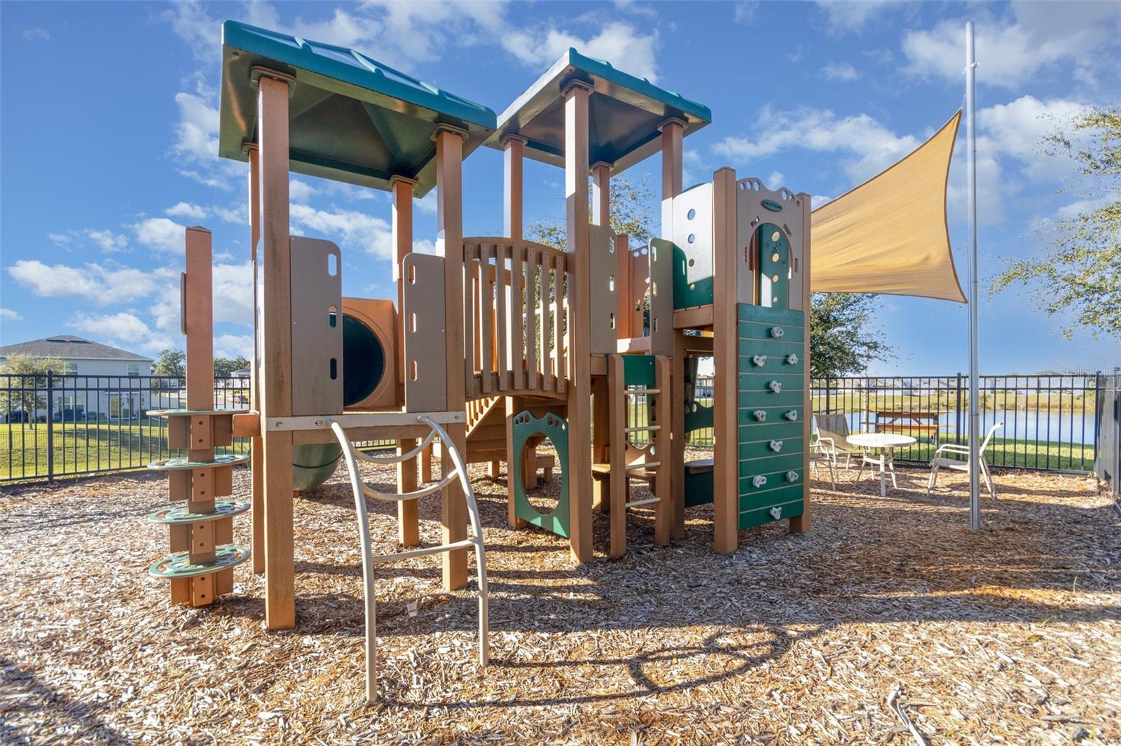 Image 40 of 42 For 6664 Coral Berry Drive