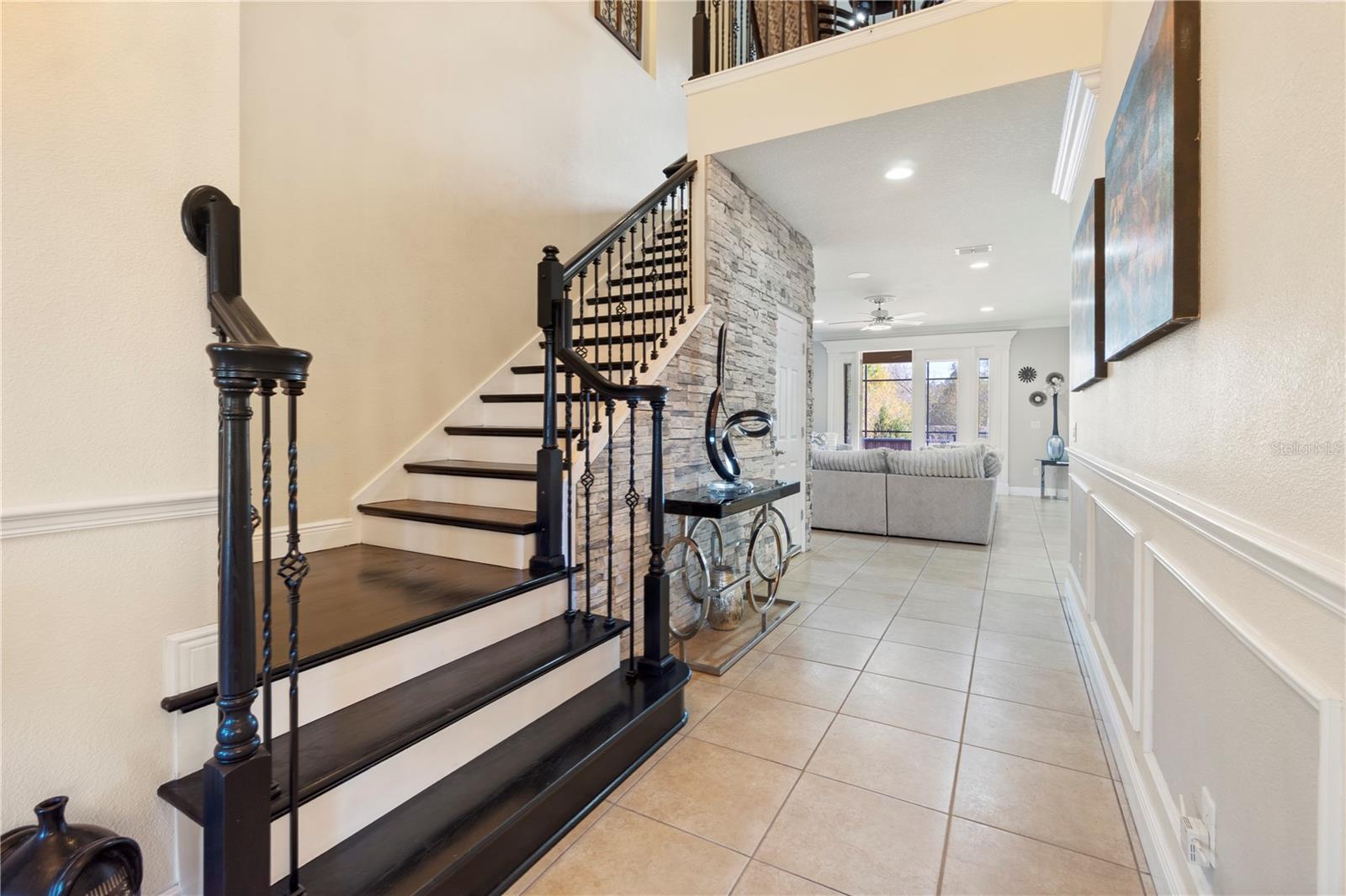 Listing photo id 25 for 1445 Via Sangro Place