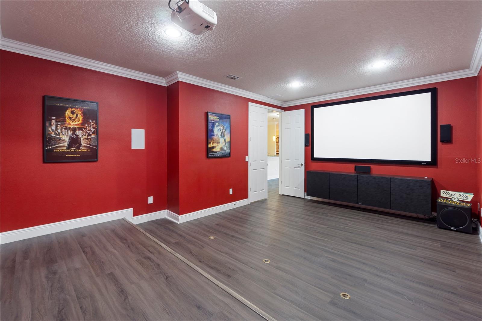 Listing photo id 41 for 1445 Via Sangro Place