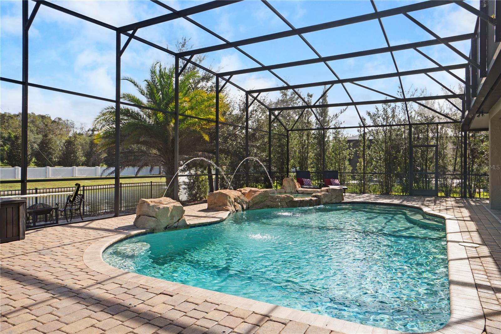 Listing photo id 47 for 1445 Via Sangro Place