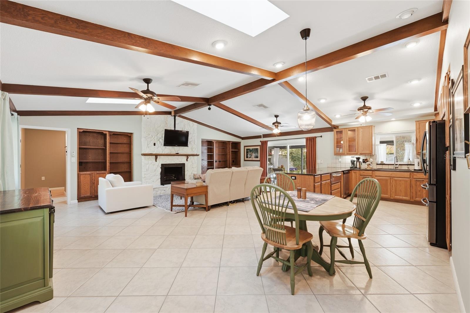 Image 4 of 25 For 1408 Marvin Street