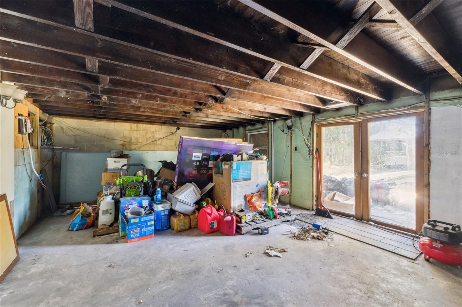 Image 20 of 34 For 3828 Walker Road