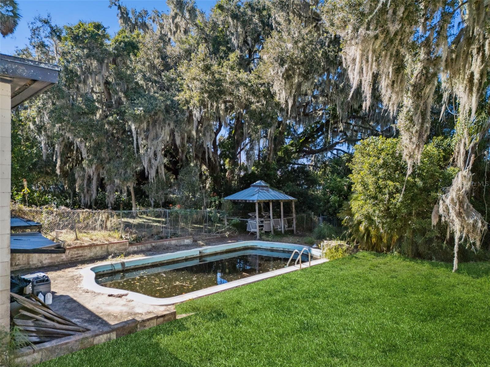 Image 22 of 34 For 3828 Walker Road