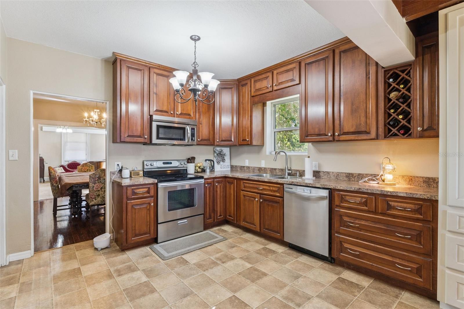 Image 7 of 34 For 3828 Walker Road