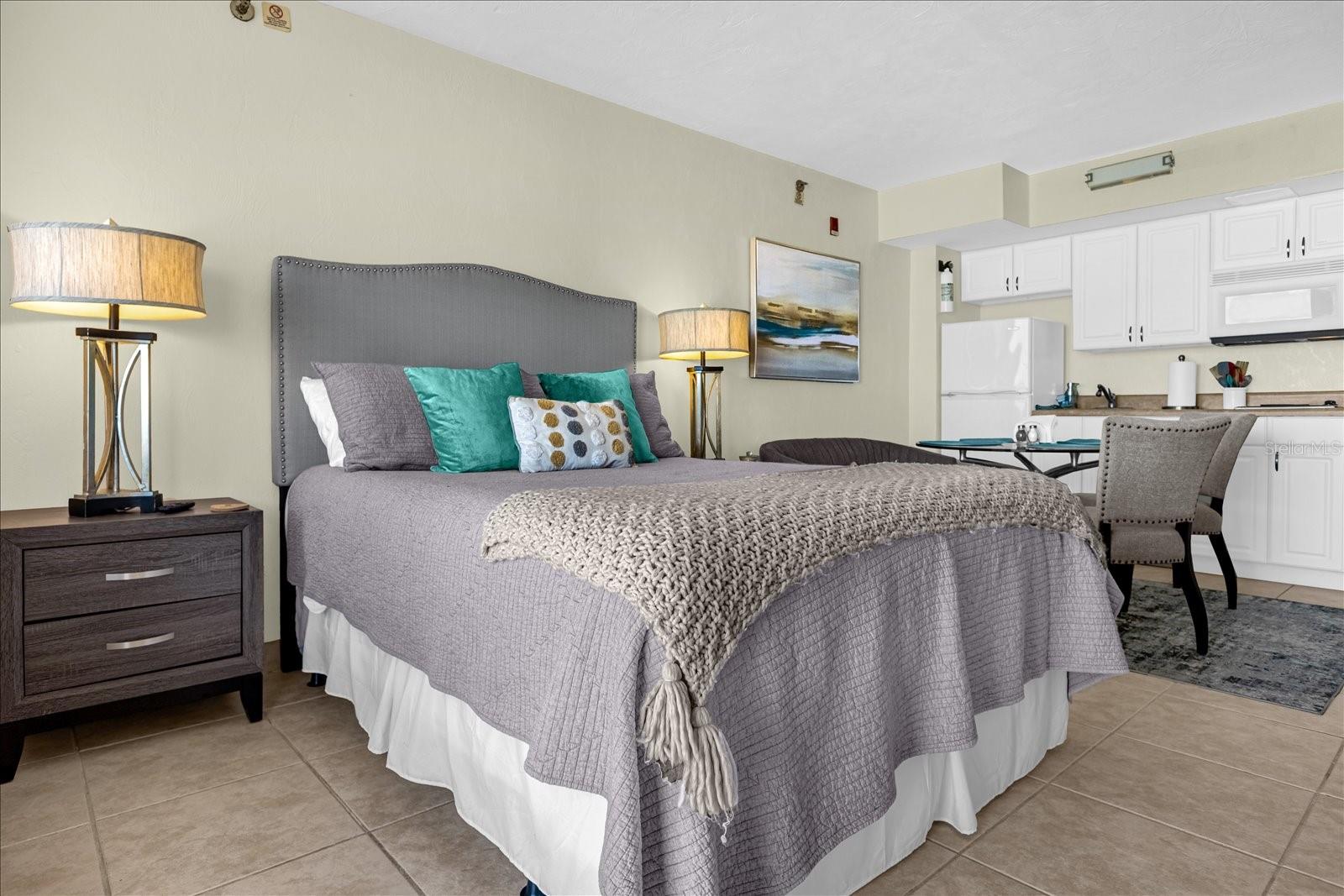 Image 12 of 29 For 701 Atlantic Avenue 717