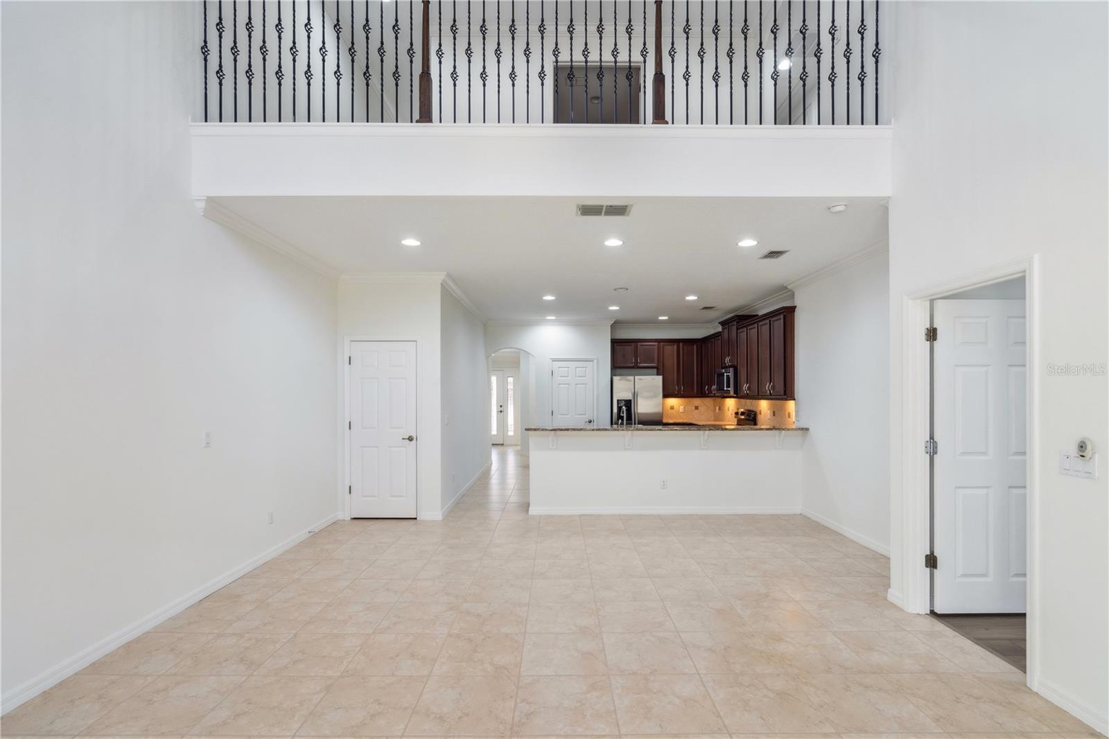 Image 9 of 33 For 308 Terracina Drive