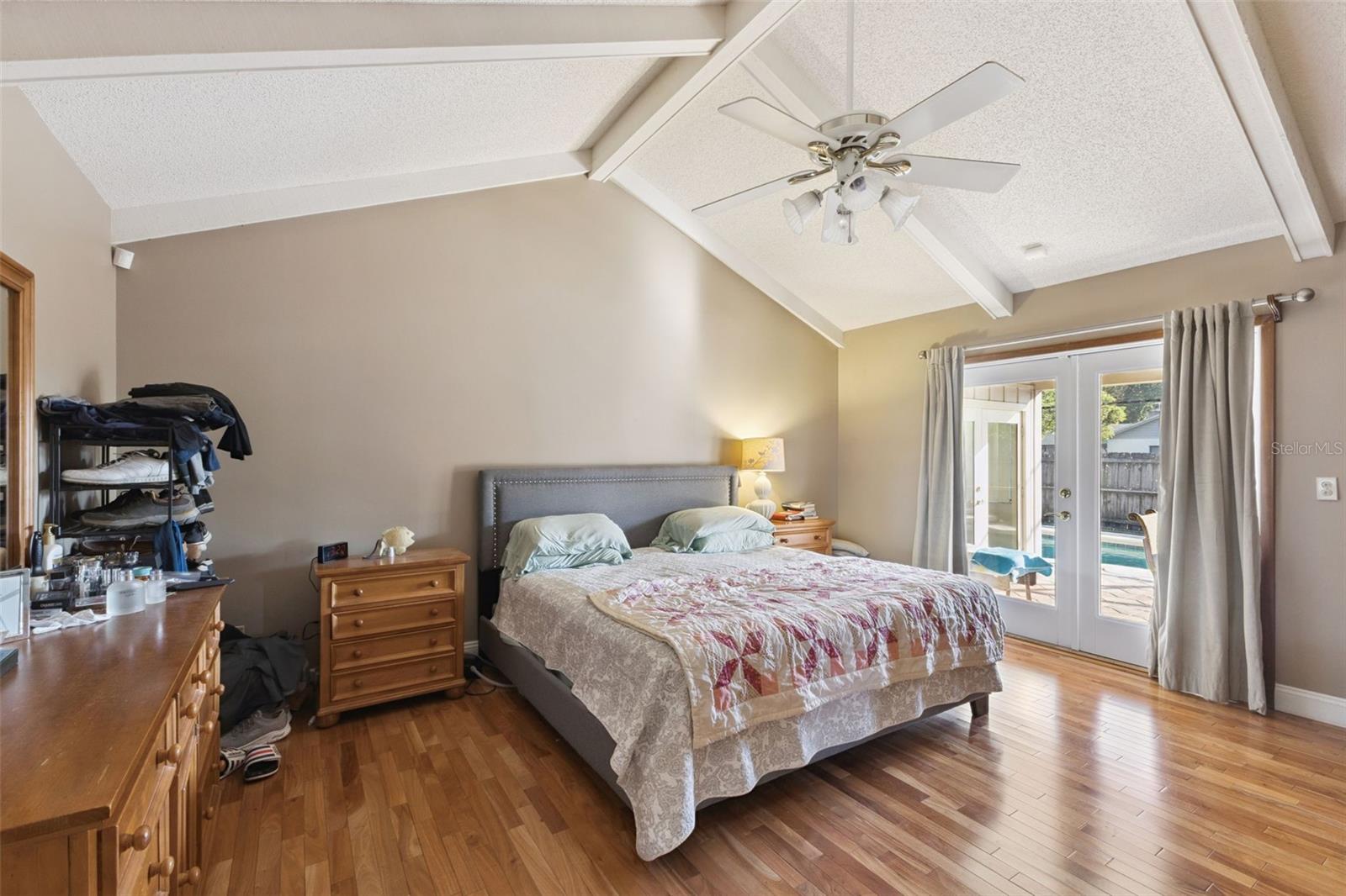 Image 15 of 25 For 133 Margate Mews