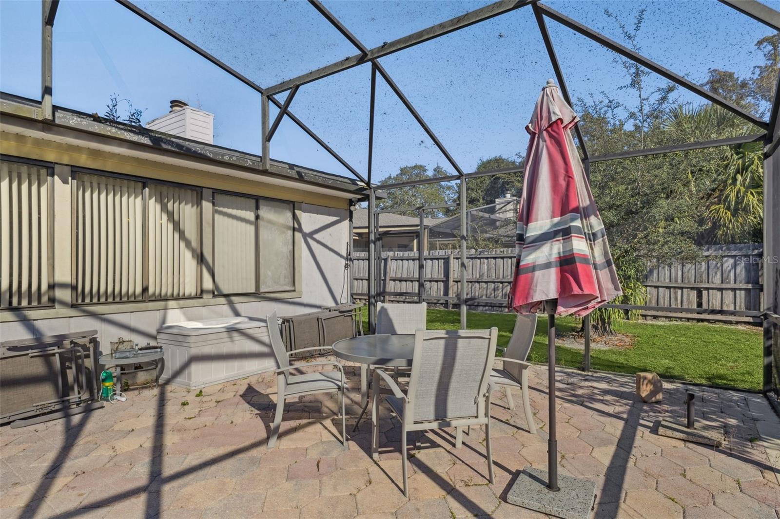 Image 21 of 25 For 133 Margate Mews