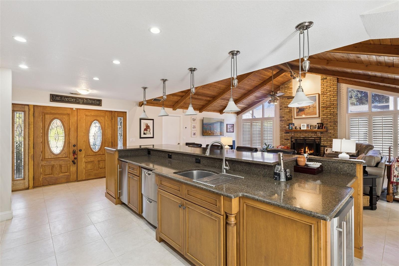 Image 4 of 25 For 133 Margate Mews