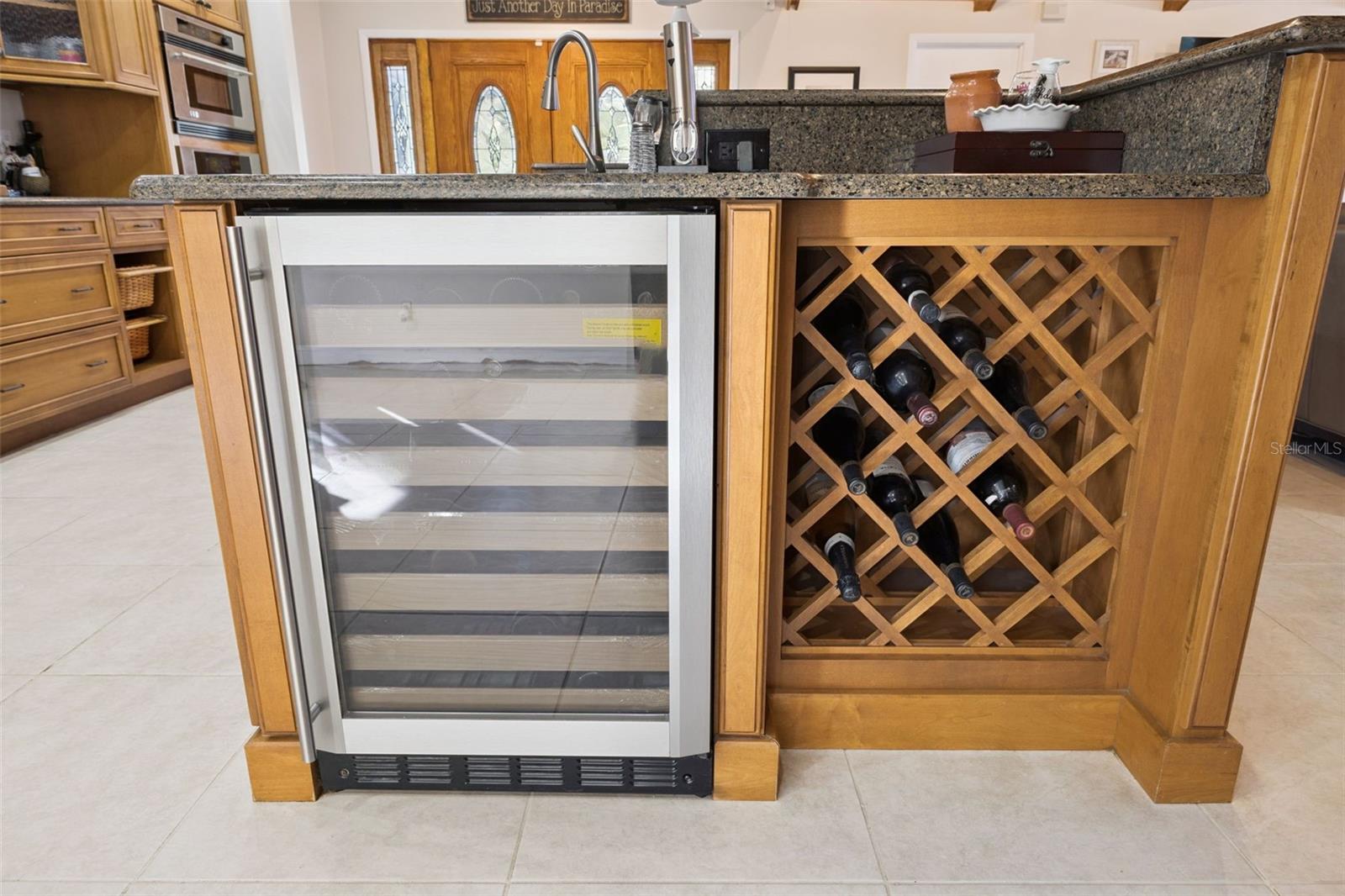 Image 7 of 25 For 133 Margate Mews