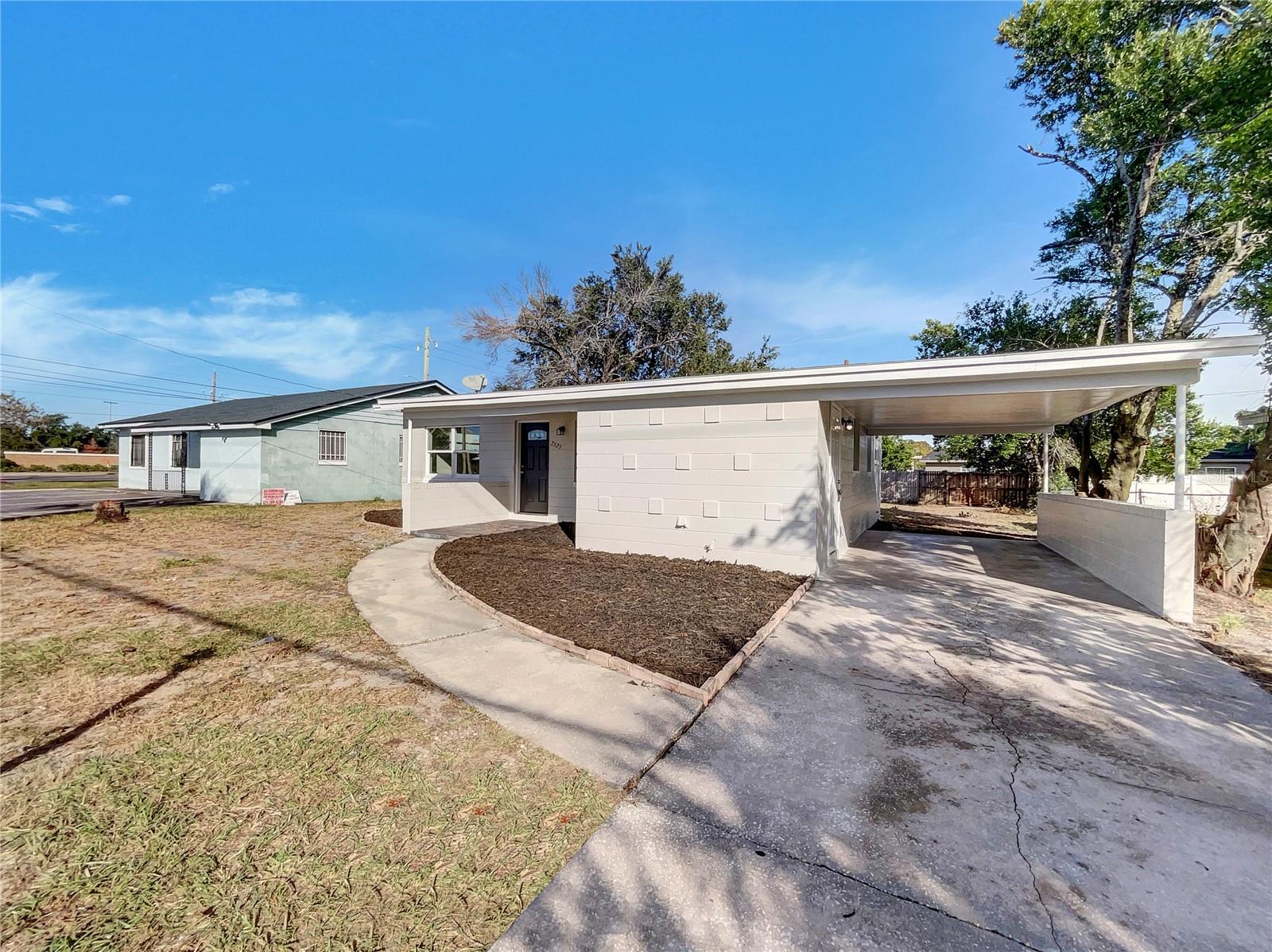 Image 8 of 20 For 2525 Kingsland Avenue