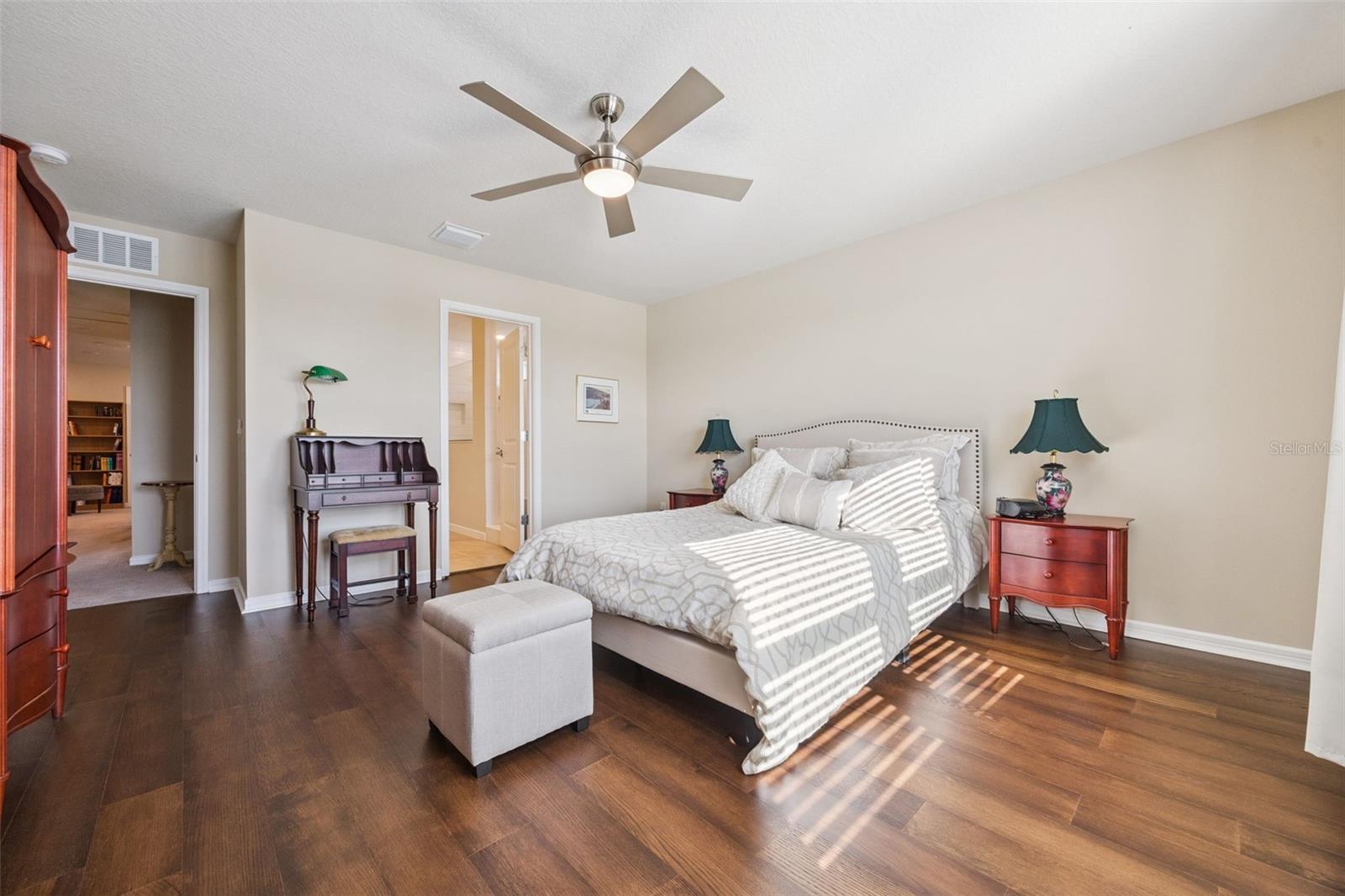 Image 17 of 64 For 2604 Blowing Breeze Avenue