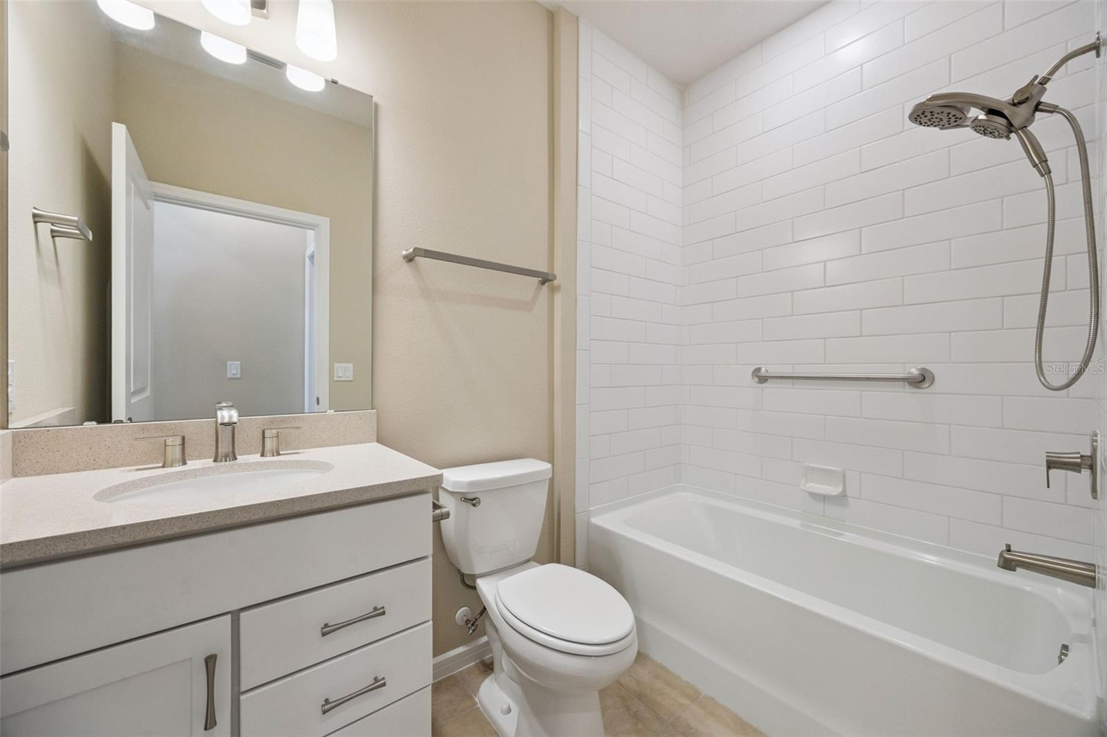 Image 28 of 64 For 2604 Blowing Breeze Avenue