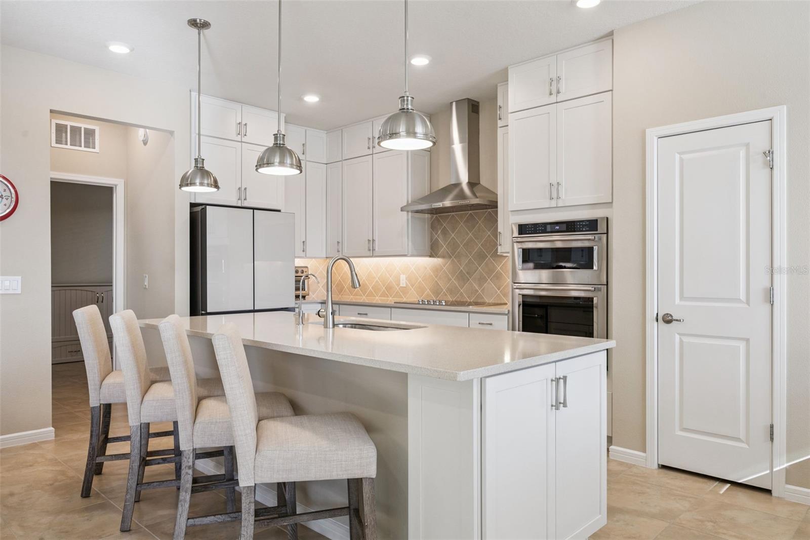 Image 4 of 64 For 2604 Blowing Breeze Avenue