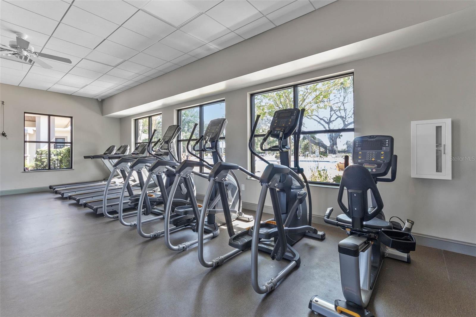 Image 44 of 64 For 2604 Blowing Breeze Avenue