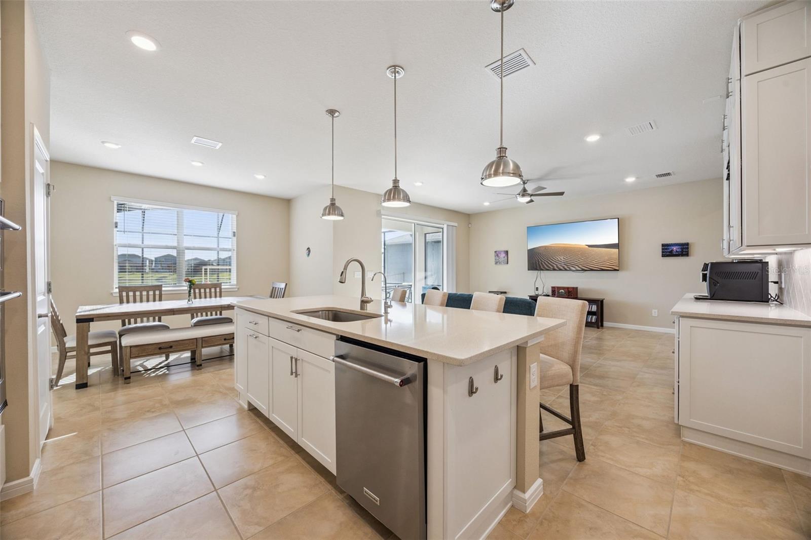 Image 6 of 64 For 2604 Blowing Breeze Avenue