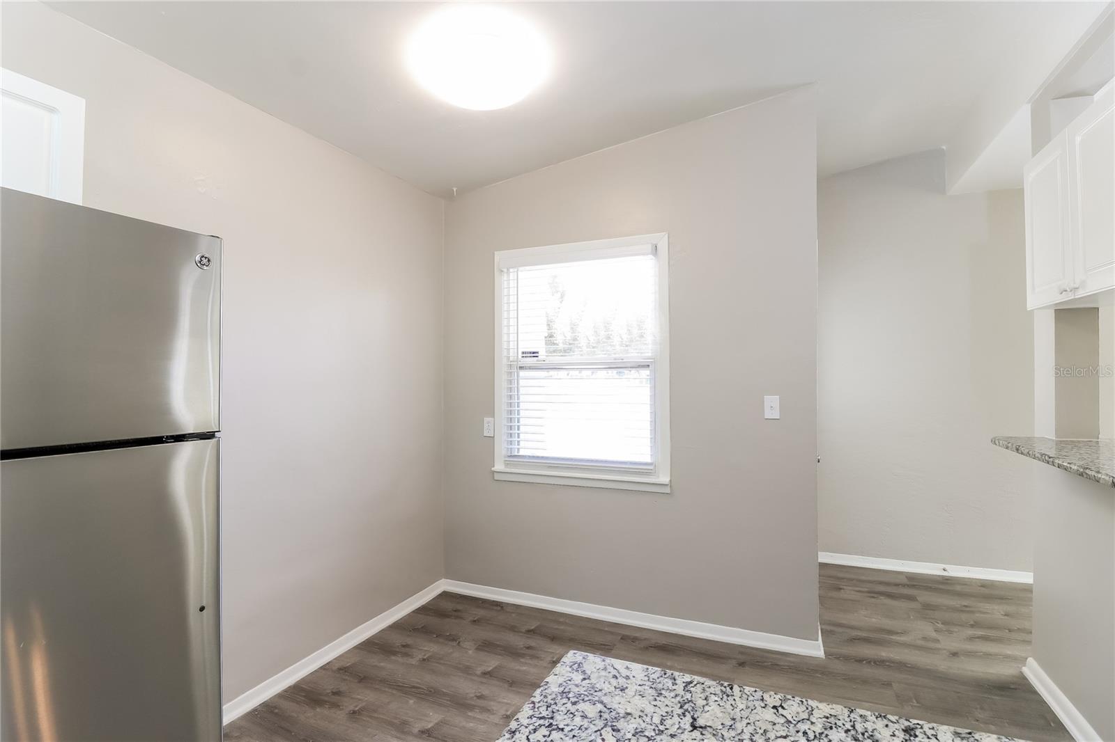 Image 5 of 16 For 4097 Porpoise Drive Se