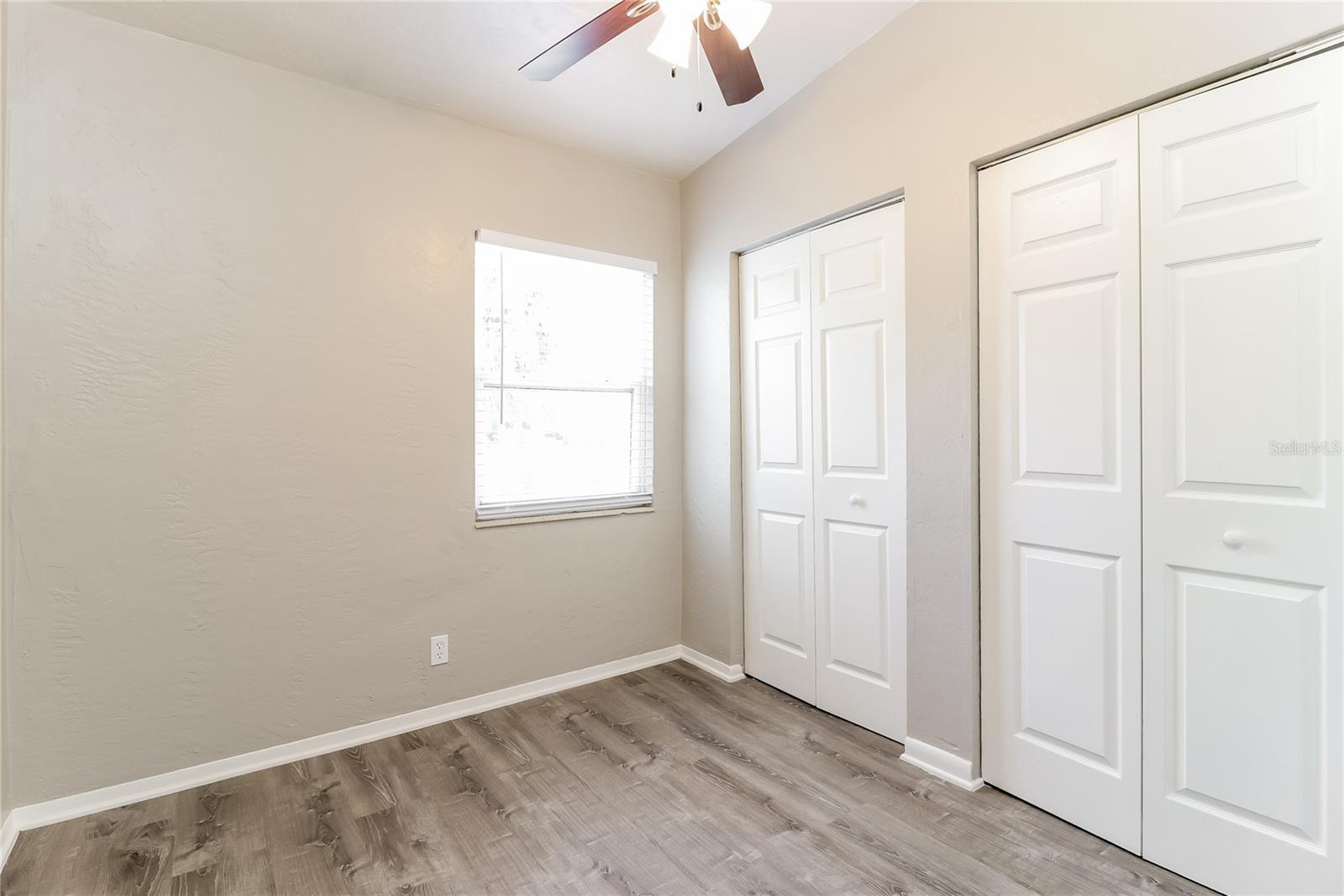 Image 9 of 16 For 4097 Porpoise Drive Se