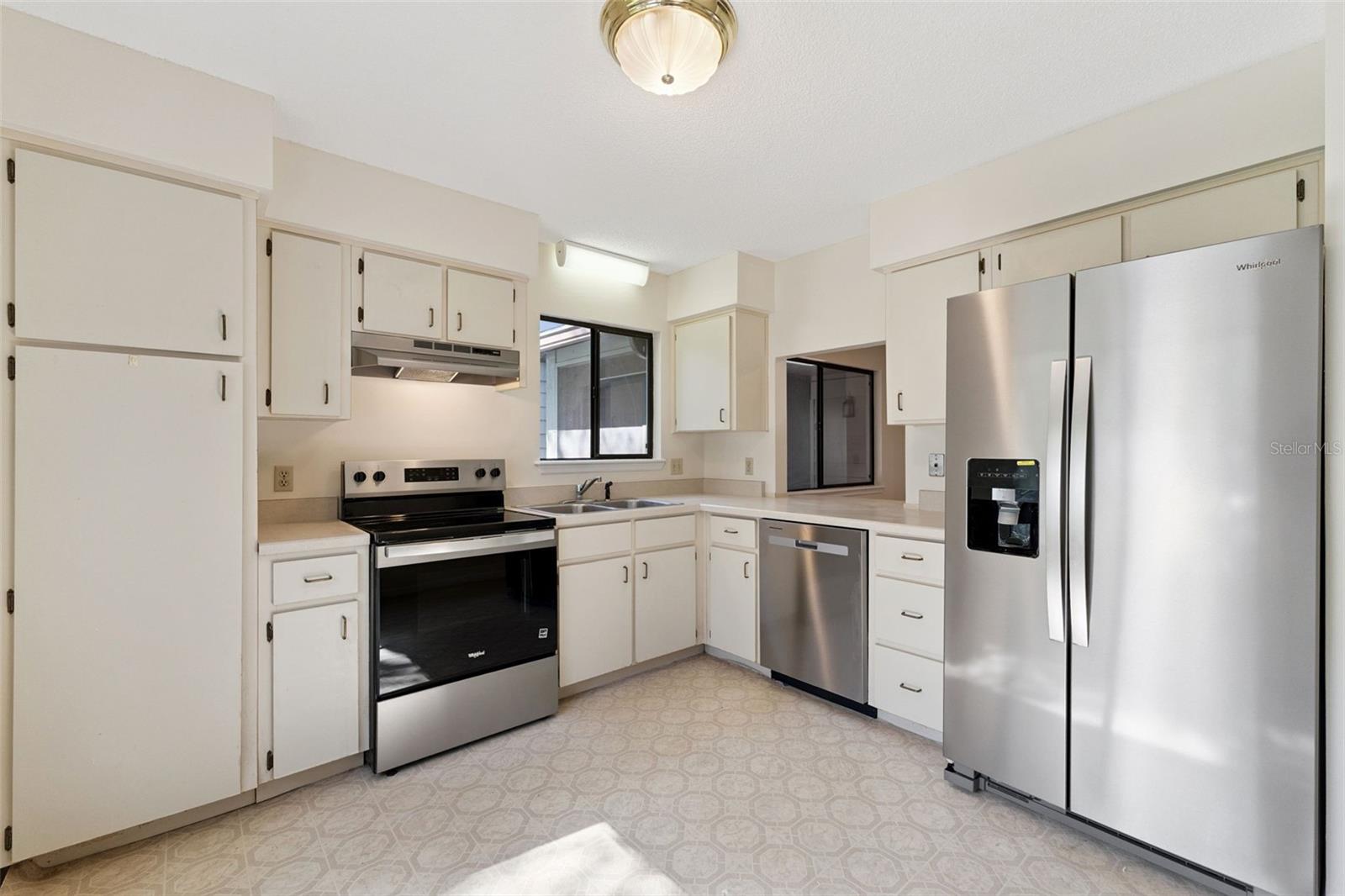 Image 22 of 52 For 2917 Revere Place 2917