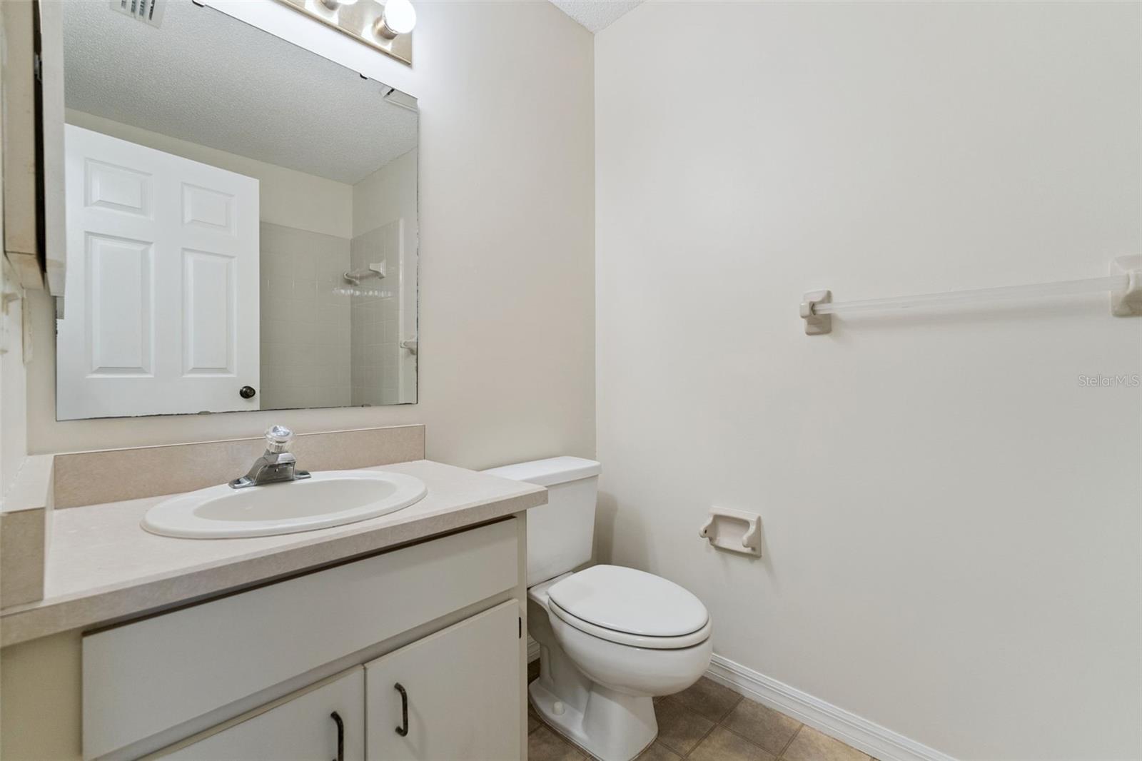 Image 31 of 52 For 2917 Revere Place 2917