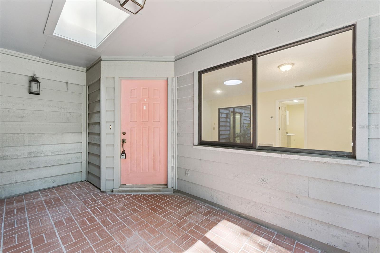 Image 8 of 52 For 2917 Revere Place 2917