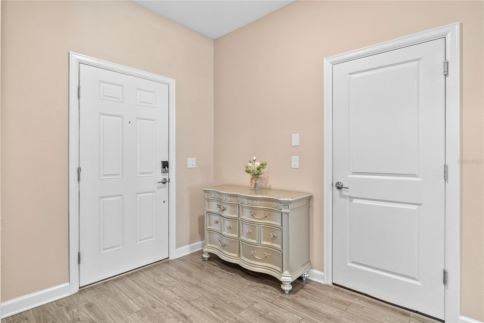 Image 4 of 30 For 264 Taft Drive