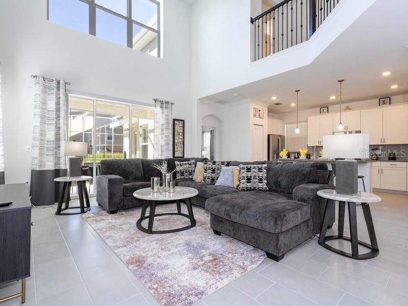 Image 18 of 90 For 8956 Takeaway Way