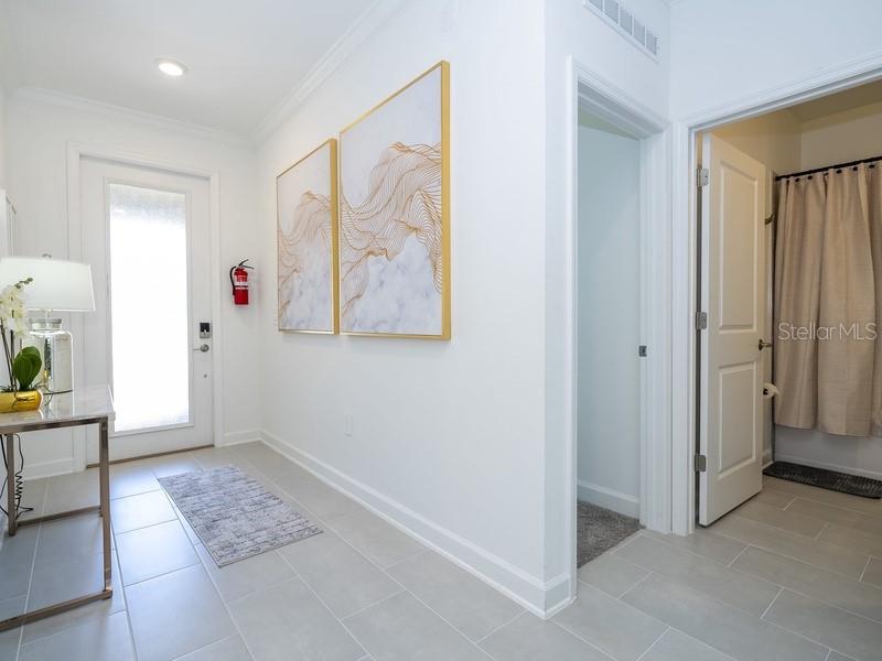 Image 2 of 90 For 8956 Takeaway Way