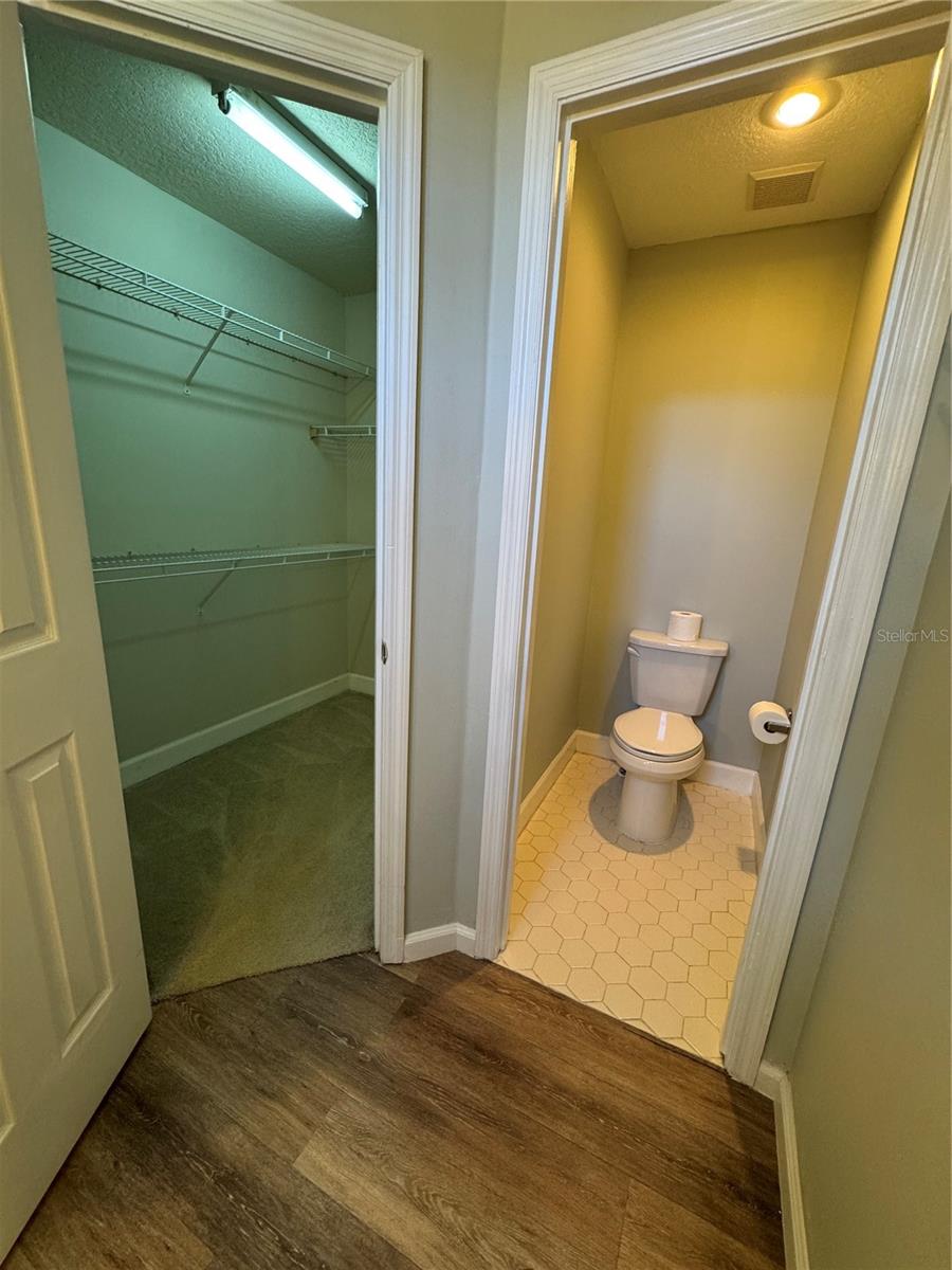 Image 20 of 24 For 1418 Farrindon Circle 1418