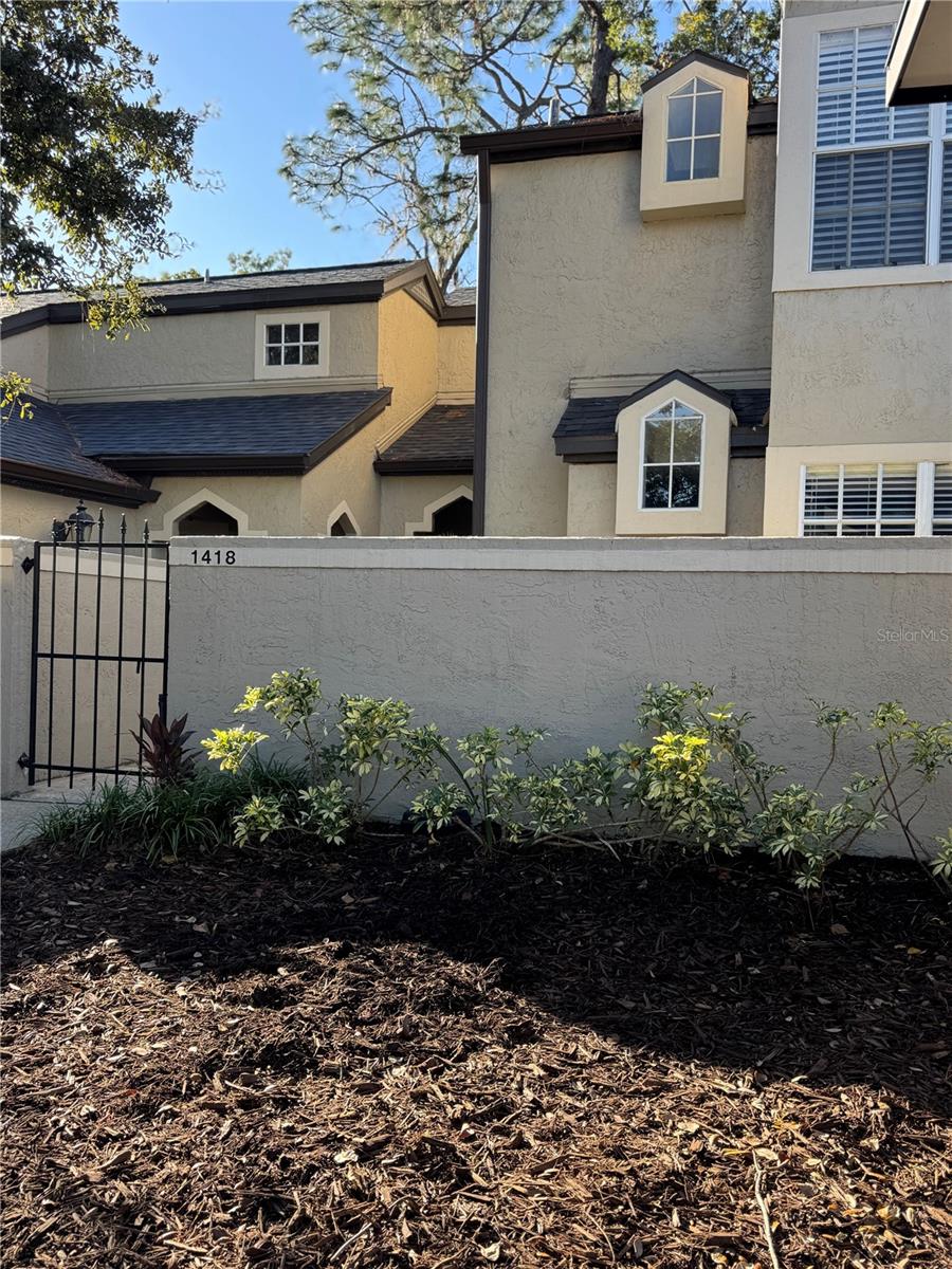 Image 3 of 24 For 1418 Farrindon Circle 1418