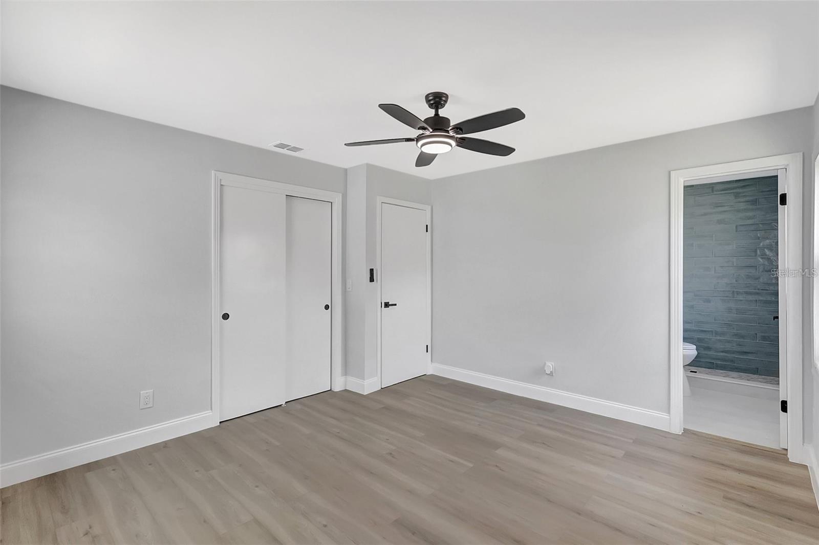 Image 17 of 28 For 4928 Stolls Avenue